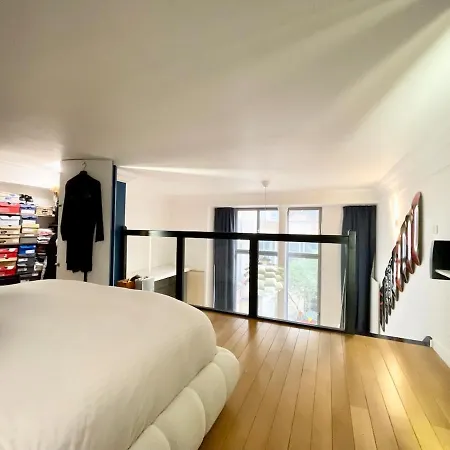 Design And Artistic Loft Marais Appartamento